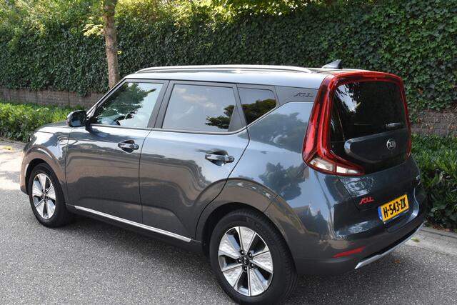 KIA SOUL e-Soul ExecutiveLine 64 kWh | LEDER | CARPLAY | CAMERA