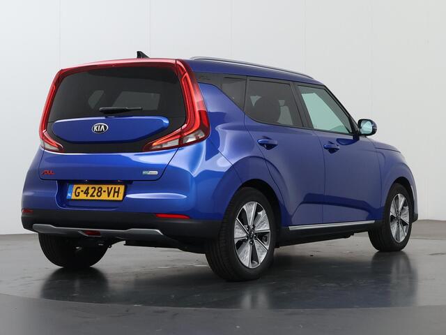 KIA SOUL e-Soul ExecutiveLine 64 kWh | Harman/Kardon Audio | Head Up display | Adaptieve Cruise Control | Stoelverwarming | Navigatie | Achteruitrijcamera | Apple Carplay