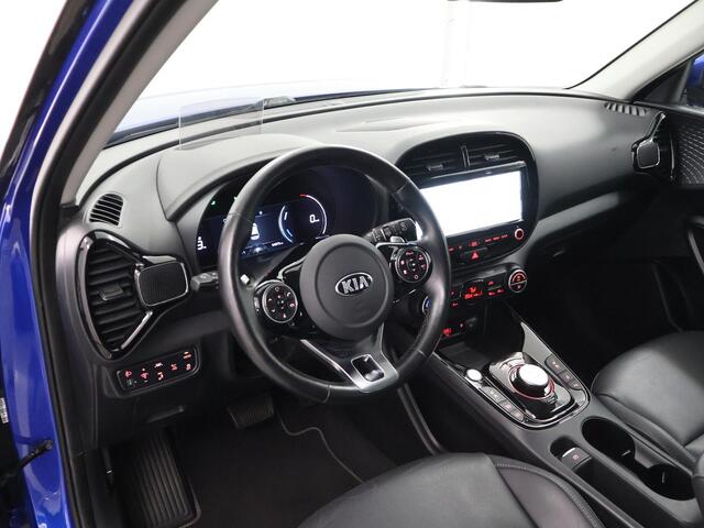 KIA SOUL e-Soul ExecutiveLine 64 kWh | Harman/Kardon Audio | Head Up display | Adaptieve Cruise Control | Stoelverwarming | Navigatie | Achteruitrijcamera | Apple Carplay