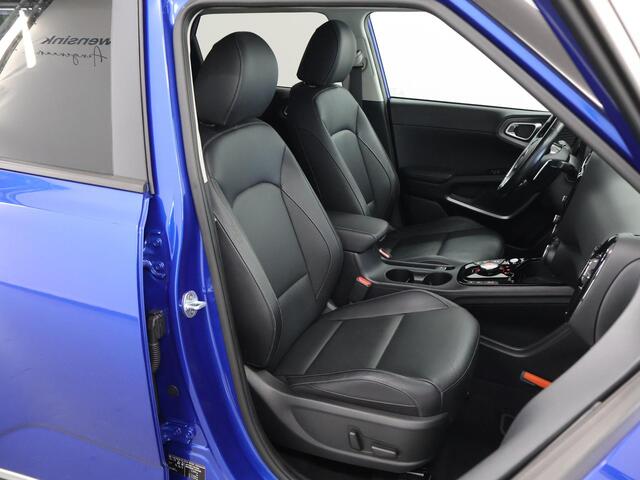 KIA SOUL e-Soul ExecutiveLine 64 kWh | Harman/Kardon Audio | Head Up display | Adaptieve Cruise Control | Stoelverwarming | Navigatie | Achteruitrijcamera | Apple Carplay