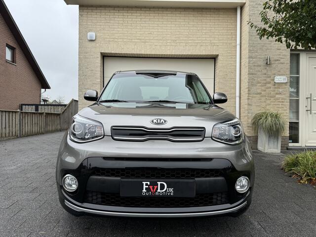 KIA SOUL 1.6 132pk DreamTeam Navi Camera Clima StuurVerwarming StoelVerwaming Led 17" Pdc