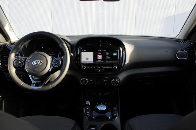 KIA SOUL e-Soul DynamicPlusLine 39.2 kWh - Navigatie - Camera - Climate control - Adaptieve cruise control - Fabrieksgarantie tot 10-2028