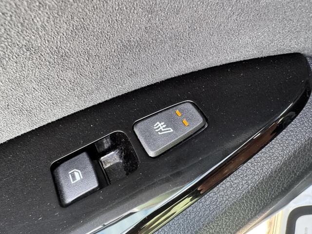 KIA SPORTAGE 1.6 T-GDi Hybrid GT-Line | Glazen panoramisch dak | Suede/leder sportief interieur | Stoel- & stuurwiel verwarming | Enz...