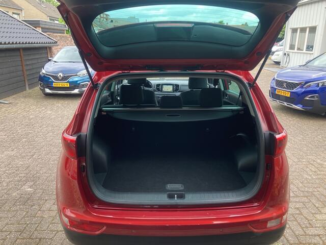 KIA SPORTAGE 1.6 GDI 135pk DynamicLine / Navi