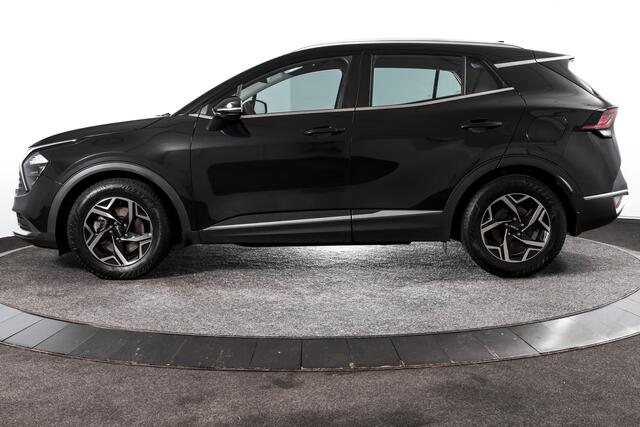 KIA SPORTAGE 1.6 T-GDi MHEV 160 PK DynamicLine - Automaat | Dig. Cockpit | Adapt. Cruise | Stuur-+Stuurverw. | PDC | Camera | NAV + App. Connect | ECC | LM 17" | 1027