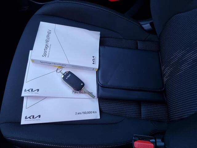 KIA SPORTAGE 1.6 T-GDi 230 pk Hybrid DynamicLine Automaat /1.650 kg trekgewicht / Navigatie / Camera / Cruise Control Adaptief /