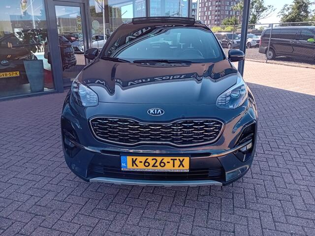 KIA SPORTAGE 1.6 T-GDI GT-Line Automaat, Airco(automatisch),Panorama schuifdak, Multimediasysteem, Carplay/Android auto, Navigatie, Parkeersensoren, Camera, Stoelverwarming, Stuurwiel verwarmd, Cruise control, Keyless, etc, etc, Zeer mooie auto, Dealer onderhouden, Ki