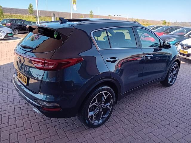 KIA SPORTAGE 1.6 T-GDI GT-Line Automaat, Airco(automatisch),Panorama schuifdak, Multimediasysteem, Carplay/Android auto, Navigatie, Parkeersensoren, Camera, Stoelverwarming, Stuurwiel verwarmd, Cruise control, Keyless, etc, etc, Zeer mooie auto, Dealer onderhouden, Ki