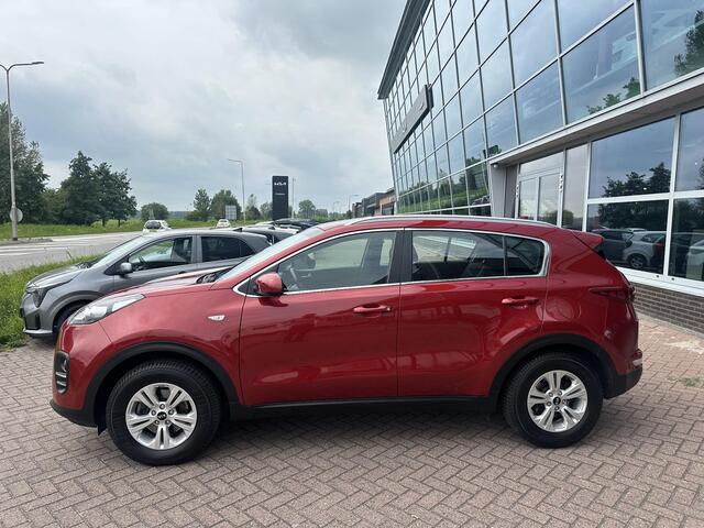 KIA SPORTAGE 1.6 GDI ComfortLine Navigator Trekhaak, Navi, Camera