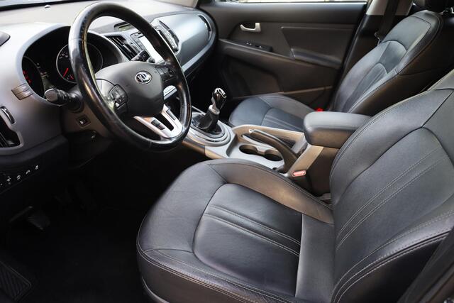 KIA SPORTAGE 1.6 GDI ExecutiveLine CAMERA TREKHAAK-AFN LEER 4xSTOELVERW. CRUISE NAVI 17"LMV AUTOPARK ENZ.