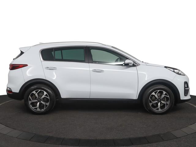KIA SPORTAGE 1.6 T-GDI 4WD DynamicLine - Rijklaar - Navigatie Full map - Trekgewicht 1600 kg