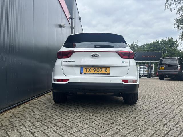 KIA SPORTAGE 1.6 GDI Design Edition| Aur | cruise | Navi | Clima