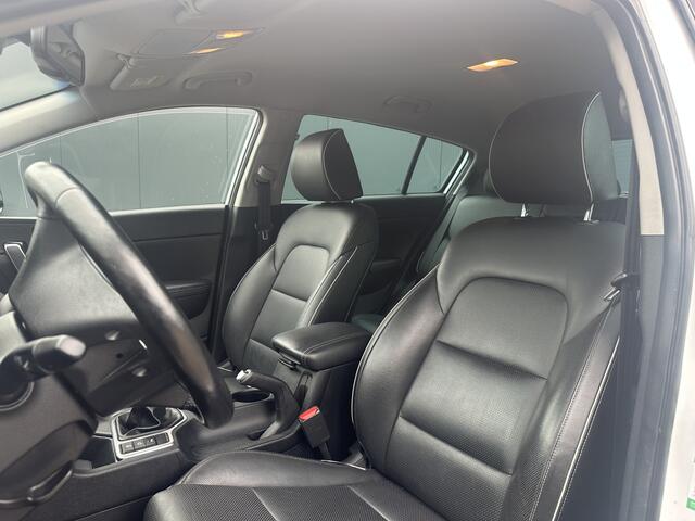 KIA SPORTAGE 1.6 GDI Design Edition| Aur | cruise | Navi | Clima