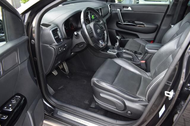 KIA SPORTAGE 1.6 T-GDi /177pk GT-Line First Edition | Cruise Control | Navigatie | Camera | Leder | Trekhaak | Dealeronderhouden