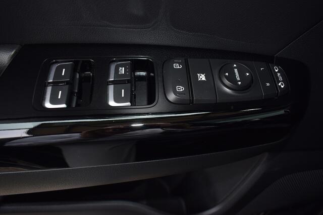 KIA SPORTAGE 1.6 T-GDi /177pk GT-Line First Edition | Cruise Control | Navigatie | Camera | Leder | Trekhaak | Dealeronderhouden