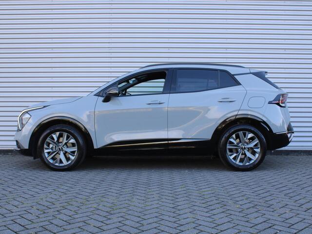 KIA SPORTAGE 1.6 T-GDi Hybrid Dark Edition | Stuur-/stoelverwarming v+a | Elek. stoelverstelling | Cruise adapt. | Camera | 18" LM |