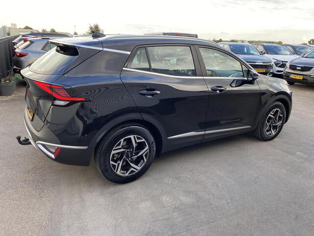 KIA SPORTAGE 1.6 T-GDi MHEV ComfortLine NL auto, trekhaak 13-polig, achteruitrij camera, cruise control, navigatie, Apple CarPlay/Android Auto