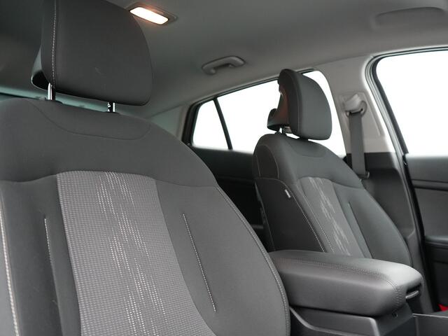 KIA SPORTAGE 1.6 T-GDi Plug In Hybrid DynamicLine 265pk PHEV | Adaptive Cruise | Widescreen | Stoelen & Stuur Verwarmd | Camera | Apple Carplay | Navigatie | DAB |