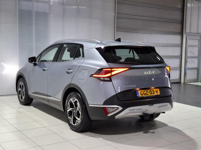KIA SPORTAGE 1.6 T-GDi MHEV ComfortLine Incl. Trekhaak, 1.510 Trekgewicht, Apple Carplay/Android Auto, Navigatie, Camera.