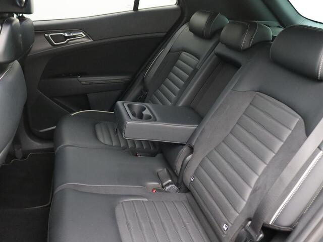 KIA SPORTAGE 1.6 T-GDi Hybrid GT-PlusLine 230PK Aut. Pano-Schuifdak, 360gr. Camera, Dodehoekcamera's, Stoel-Stuurverwarming, Stoelkoeling, Elektr. Achterklep, Memorystoel, Trekhaak, 19" LM Velgen, Adaptieve Cruise Control