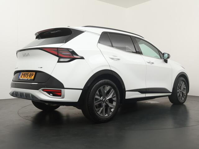 KIA SPORTAGE 1.6 T-GDi Hybrid GT-Line Apple Carplay/Android Auto - Cruise Control - Dodehoekdetectie - Navigatie - Panoram Dak - Stuur/Stoel Verwarming Fabrieksgarantie tot 06-2031