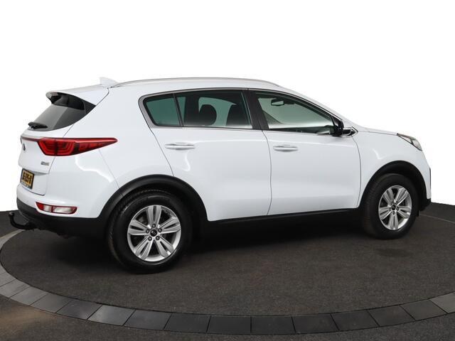 KIA SPORTAGE 1.6 GDI First Edition - Navigatie - Dealeronderhouden - Cruise Control - Trekhaak 12 maanden Bovag garantie
