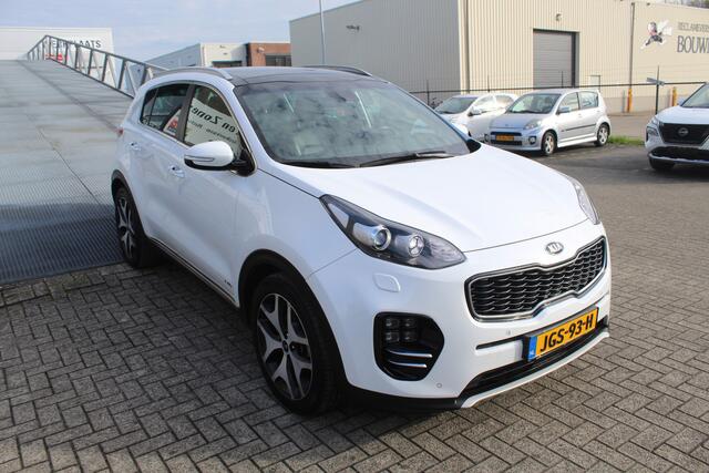 KIA SPORTAGE 1.6 T-GDI 4WD GT-Line 1ste eigenaar/Orig. lage km-stand/Panoramadak/JBL audio/Dode hoek detectie/Lederen bekleding/Achteruitrijcamera/Keyless/Elektrische achterklep/Climate control/Cruise control/Parkeersensoren/Stoel en stuurverwarming/Stoelverkoeling/Ri