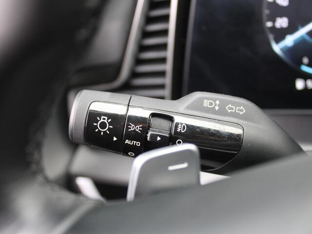 KIA SPORTAGE 1.6 T-GDi Hybrid GT-Line | Stuur-/stoelverwarming | Elek. stoelverstelling + achterklep | Pano | 18" LM | Cruise adapt. | Camera |