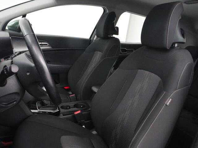 KIA SPORTAGE 1.6 T-GDi DynamicLine | Adaptive cruise | Camera | Carplay | Navigatie | Full LED | DAB | Parkeerhulp | Digital Cockpit | Climate control | Cruise control | Bluetooth