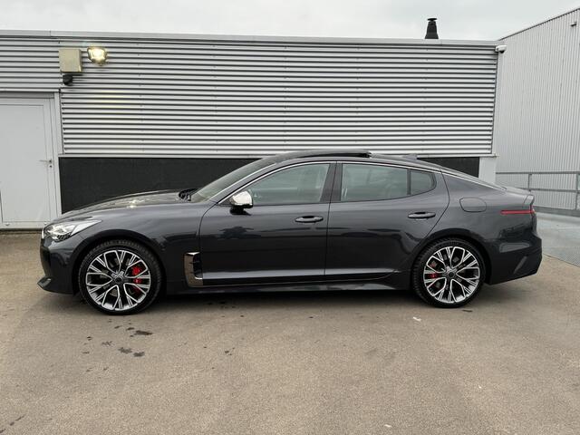 KIA Stinger 3.3 V6 T-GDI AWD GT 370 PK, Schuif/kanteldak, Lederen bekleding, 360" Camera, BTW-auto, Onderhoudshistorie! Stoelkoeling & Verwarming, Stuurwiel verwarmd, Dodehoekdetectie