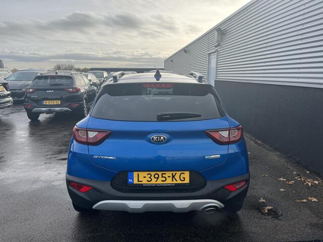 KIA Stonic 1.0 T-GDi MHEV DynamicPlusLine Navigatie, Nieuw geleverd en dealeronderhouden, Achteruitcamera, Smart Key, Privacy glass, Parkeersensoren, Smart Key