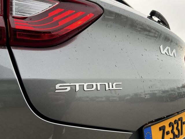 KIA Stonic 1.0 T-GDi MHEV DynamicLine Navi | Camera | Apple CarPlay/Android Auto | 16" Velgen | Airco | PDC | Cruise | LED |