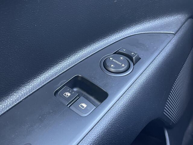 KIA Stonic 1.0 T-GDi MHEV DynamicLine