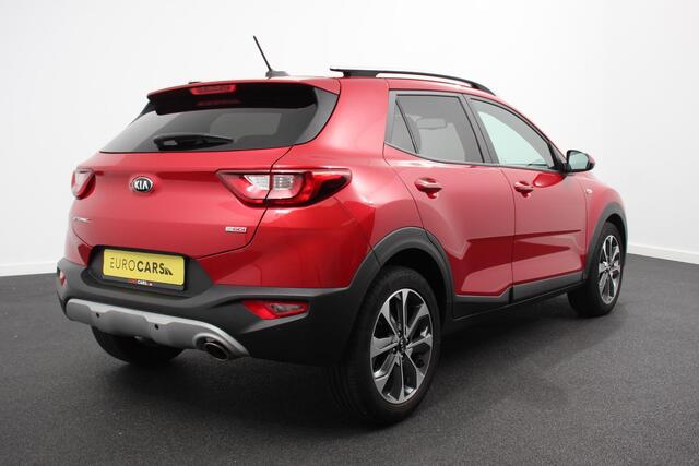 KIA Stonic 1.0 T-GDi 120PK DynamicPlusLine Navigatie Apple Carplay/Android Auto Cruise Control Stoel/Stuurverwarming Privacy Glass Parkeersensoren