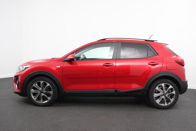 KIA Stonic 1.0 T-GDi 120PK DynamicPlusLine Navigatie Apple Carplay/Android Auto Cruise Control Stoel/Stuurverwarming Privacy Glass Parkeersensoren