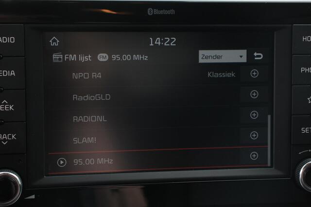 KIA Stonic 1.0 T-GDi 120PK DynamicPlusLine Navigatie Apple Carplay/Android Auto Cruise Control Stoel/Stuurverwarming Privacy Glass Parkeersensoren