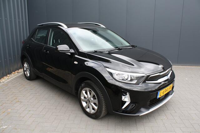 KIA Stonic 1.0 T-GDi MHEV DynamicLine 1e EIGENAAR - NAVIGATIE - CAMERA