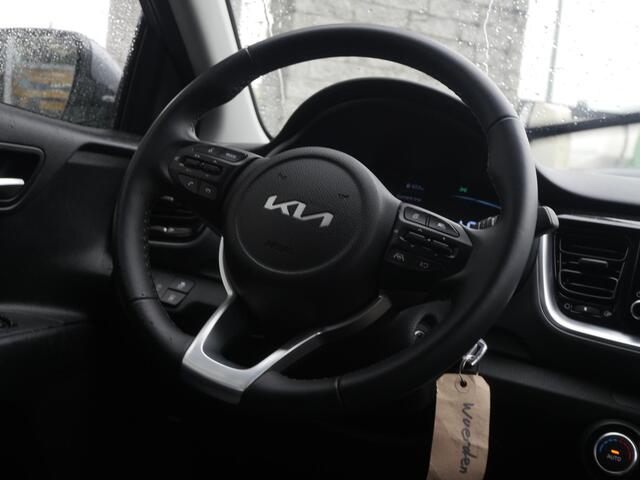 KIA Stonic 1.0 T-GDi MHEV DynamicLine | Cruise | Clima | Camera | Navi |