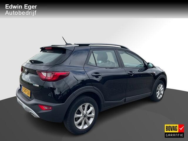 KIA Stonic 1.0 T-GDi MHEV DynamicLine, Camera, Apple Carplay