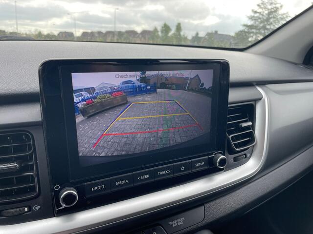 KIA Stonic 1.0 T-GDi MHEV DynamicLine, Camera, Apple Carplay