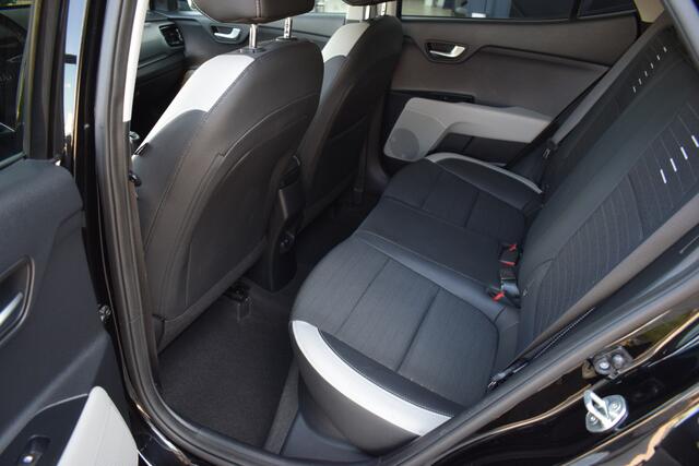 KIA Stonic 1.0 T-GDi DynamicPlusLine | Airco | Cruise Control | Navigatie | Camera | 17"LMV | Tot 10jr. Kia-Garantie