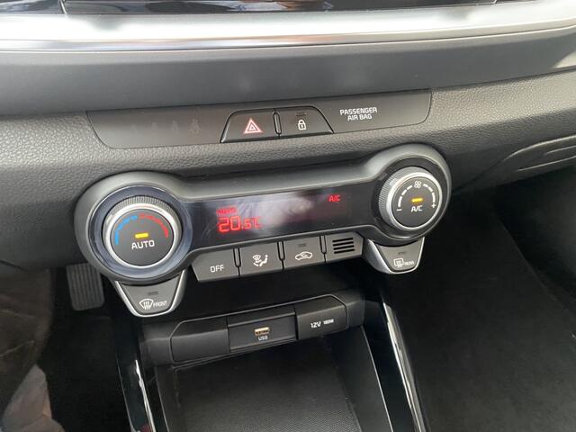 KIA Stonic 1.0 T-GDi MHEV DynamicLine Navigatie + Camera // Climate Control // Cruise Control info Roel 0492-588951