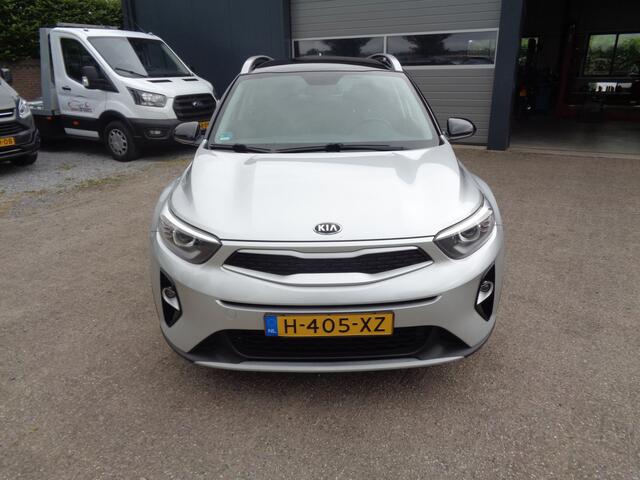 KIA Stonic 1.0 T-GDi DynamicLine Airco, Navigatie, LMV, Chroom, Zwart dak. apple/aindroid auto