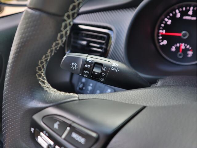 KIA Stonic 1.0 T-GDi MHEV GT-PlusLine | Navigatie | Cruise Control | Schuifkanteldak | Camera | Tot 10Jr. Kia-Garantie