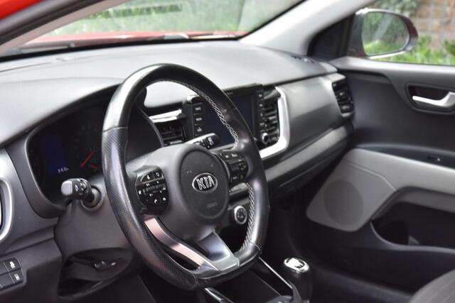 KIA Stonic 1.0 T-GDi Sports Edition | 17"LMV | NAVI | CAMERA