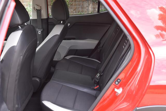 KIA Stonic 1.0 T-GDi Sports Edition | 17"LMV | NAVI | CAMERA