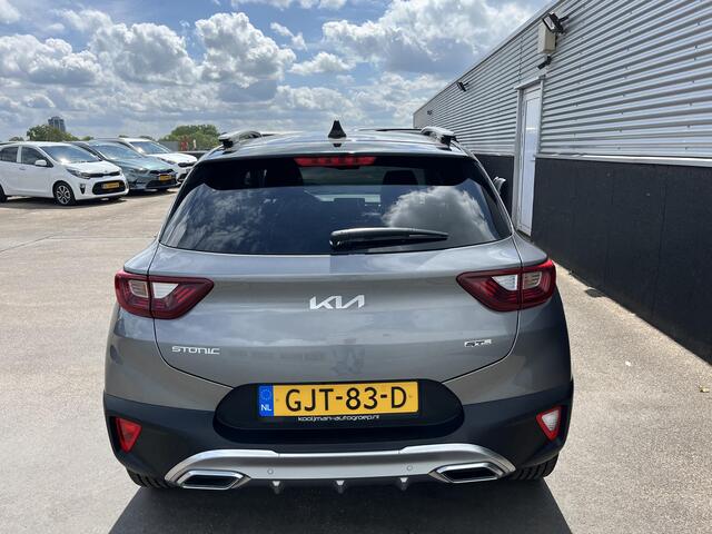KIA Stonic 1.0 T-GDi MHEV GT-Line Stoel- & Stuurwiel verwarmd, Smart Key, Privacy glass, LMV, Cruise control, Parkeersensoren, Climate control, BTW-auto, NL-auto