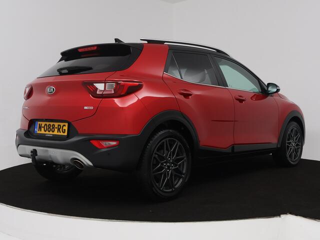 KIA Stonic 1.0 T-GDi Design Edition | Trekhaak | Camera | Climate Control | Two Tone |