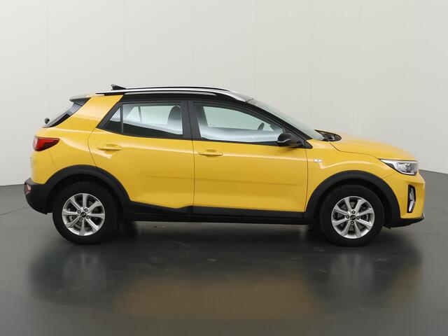 KIA Stonic 1.0 T-GDi MHEV DynamicLine | Navigatie | Parkeercamera | Climate Control | Cruise Control |