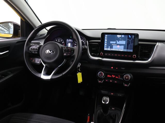 KIA Stonic 1.0 T-GDi MHEV DynamicLine | Navigatie | Parkeercamera | Climate Control | Cruise Control |